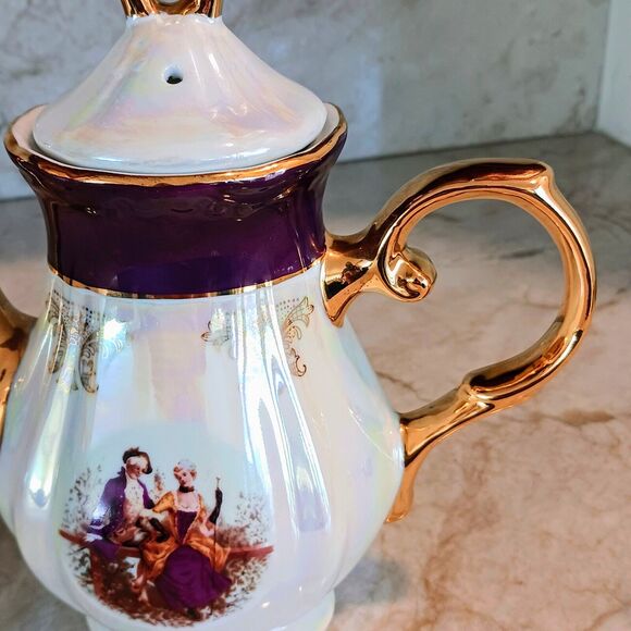 GNA Fine Porcelain 8.5" Tea Pot GOLD Hand Painted Victorian Courtship Iridescent - Picture 11 of 16